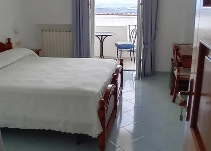 Bed and Breakfast La Pergola Del Torchio